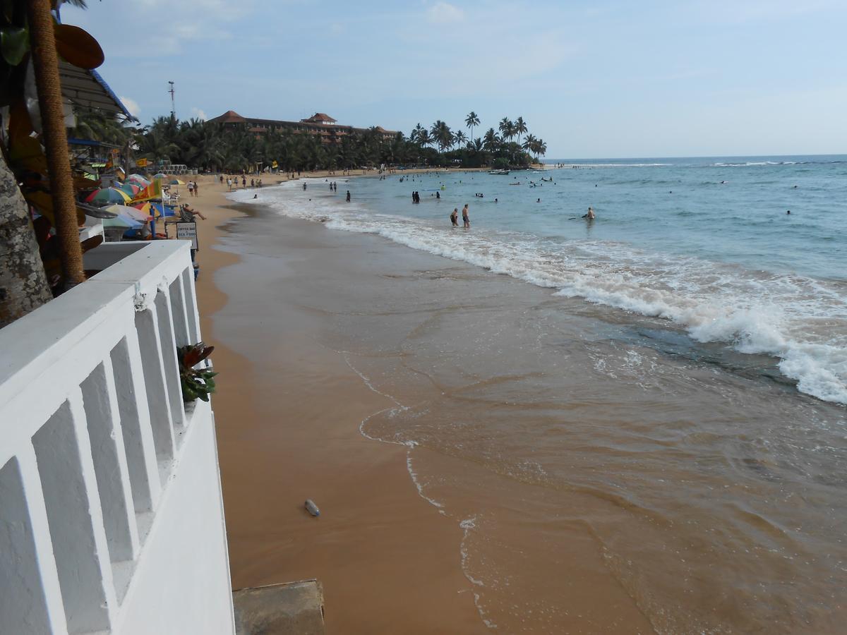 Coral Seas Beach Hikkaduwa Exterior photo